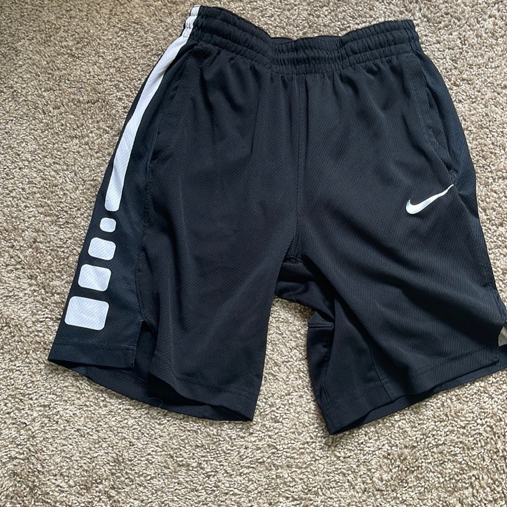 nike elite shorts men
